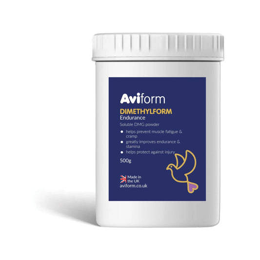 Aviform Dimethylform rgänzungsmittel für Brieftauben – natürliches Pulver zur Leistungssteigerung, Stressreduzierung und Leberunterstützung, Aviform Produktverpackung